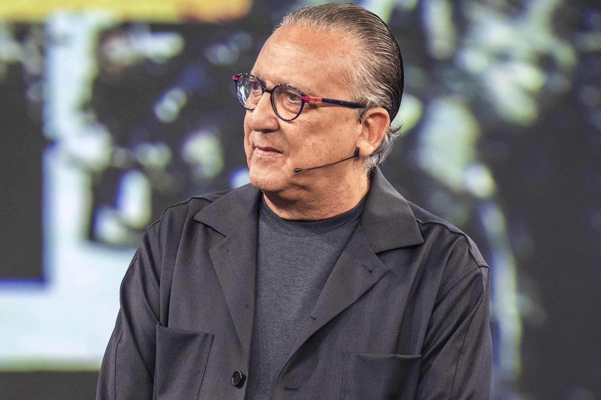 Galvão Bueno é internado após mal-estar na noite de Natal