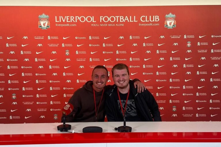 Jovem morre perto do Natal ao confundir sinais de tumor com gripe