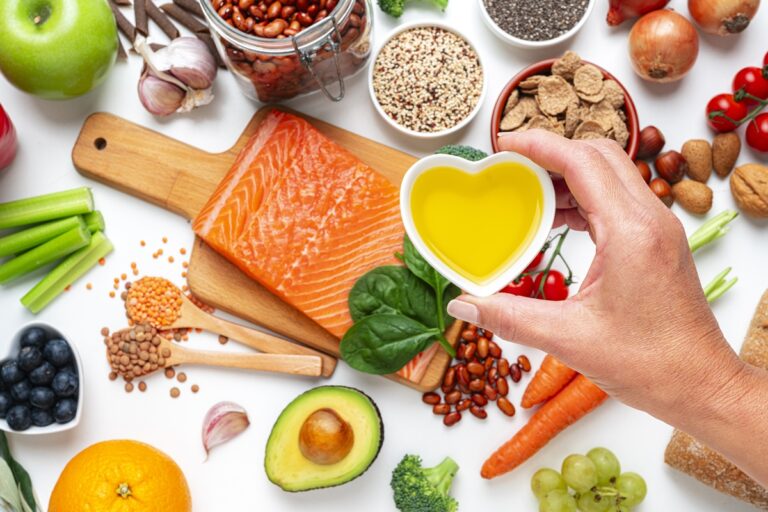 Nutricionistas ensinam o que comer para controlar o colesterol alto