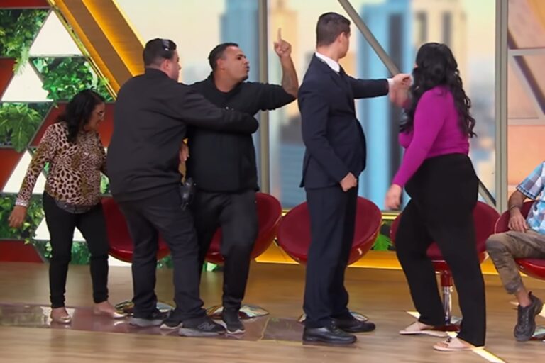 entenda confusão que resultou em ataque ao vivo