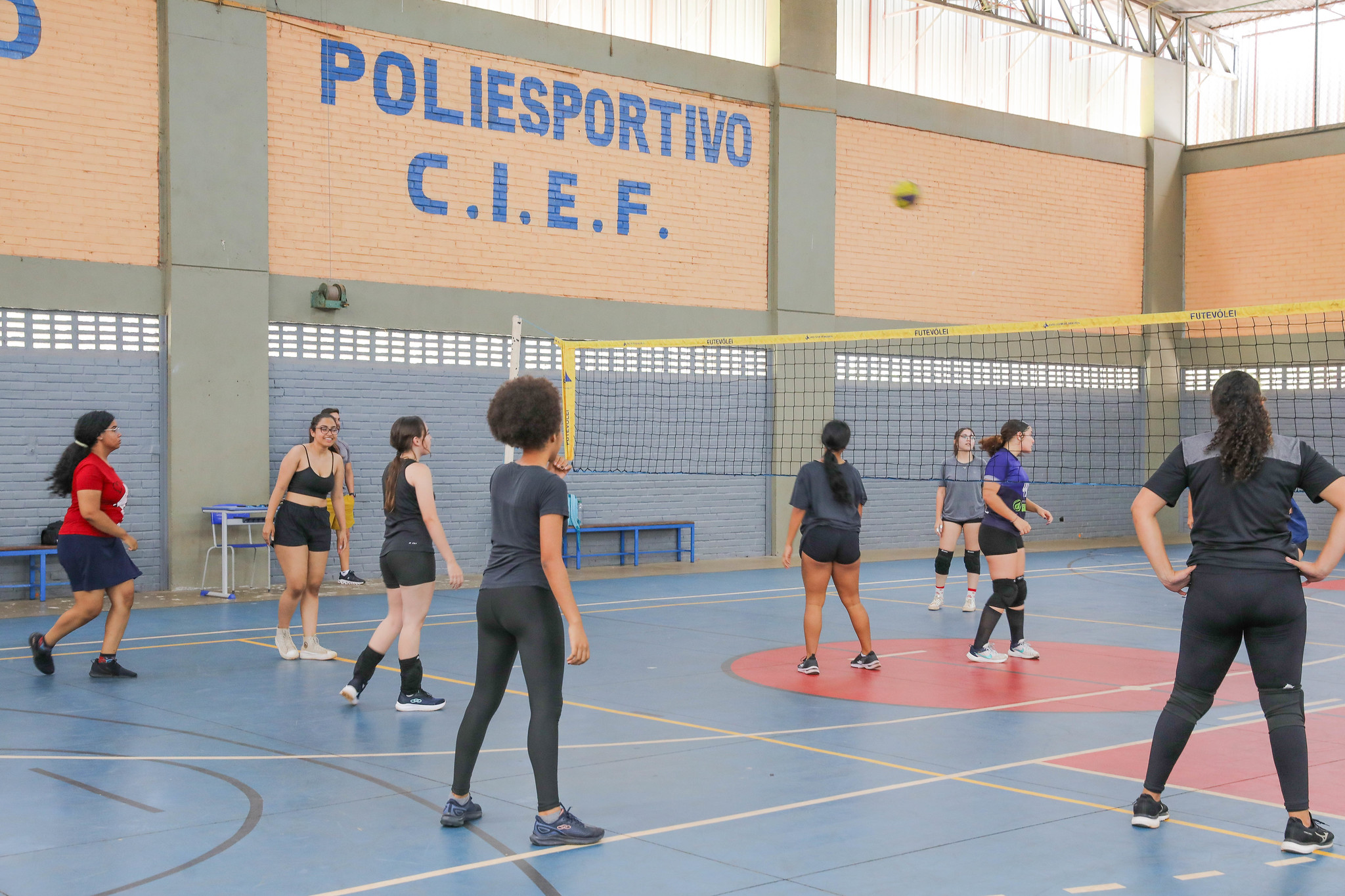 CIEF amplia oferta esportiva e passa a atender também pais e responsáveis de alunos