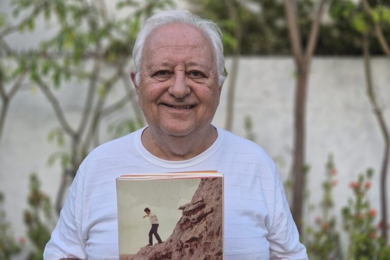 Caio Tibúrcio lança 1º livro aos 73 anos, com evento no Clube do Choro