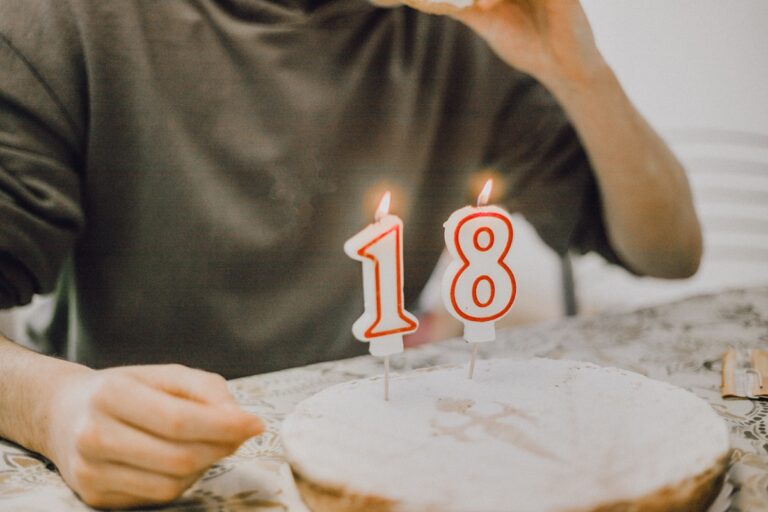 Como lidar com a transição de adolescente para adulto