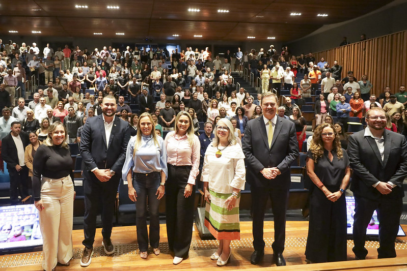 Crédito do Cartão Material Escolar será liberado a partir de 2 de fevereiro no DF