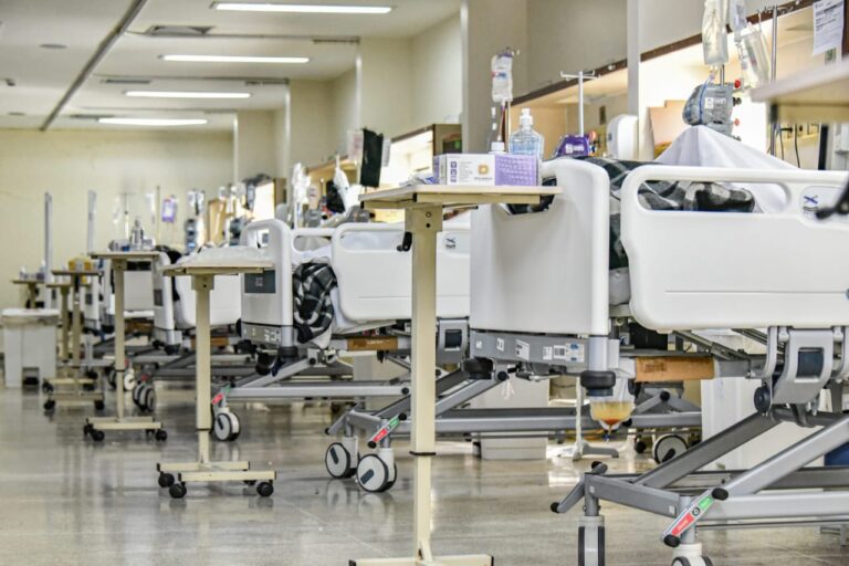 Hospital de Base reforça estrutura de internação com novos equipamentos