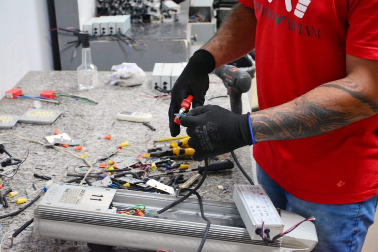 Recuperação de luminárias gera economia de R$ 4,5 milhões no DF