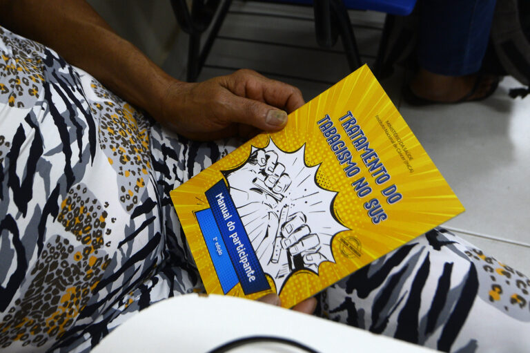 SES-DF oferece tratamento gratuito para quem quer parar de fumar em mais de 70 unidades