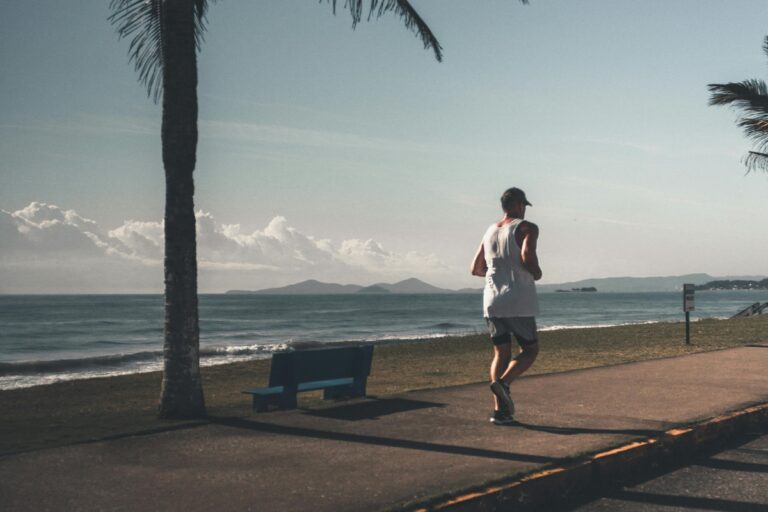 Saiba com que idade homens e mulheres atingem pico do condicionamento